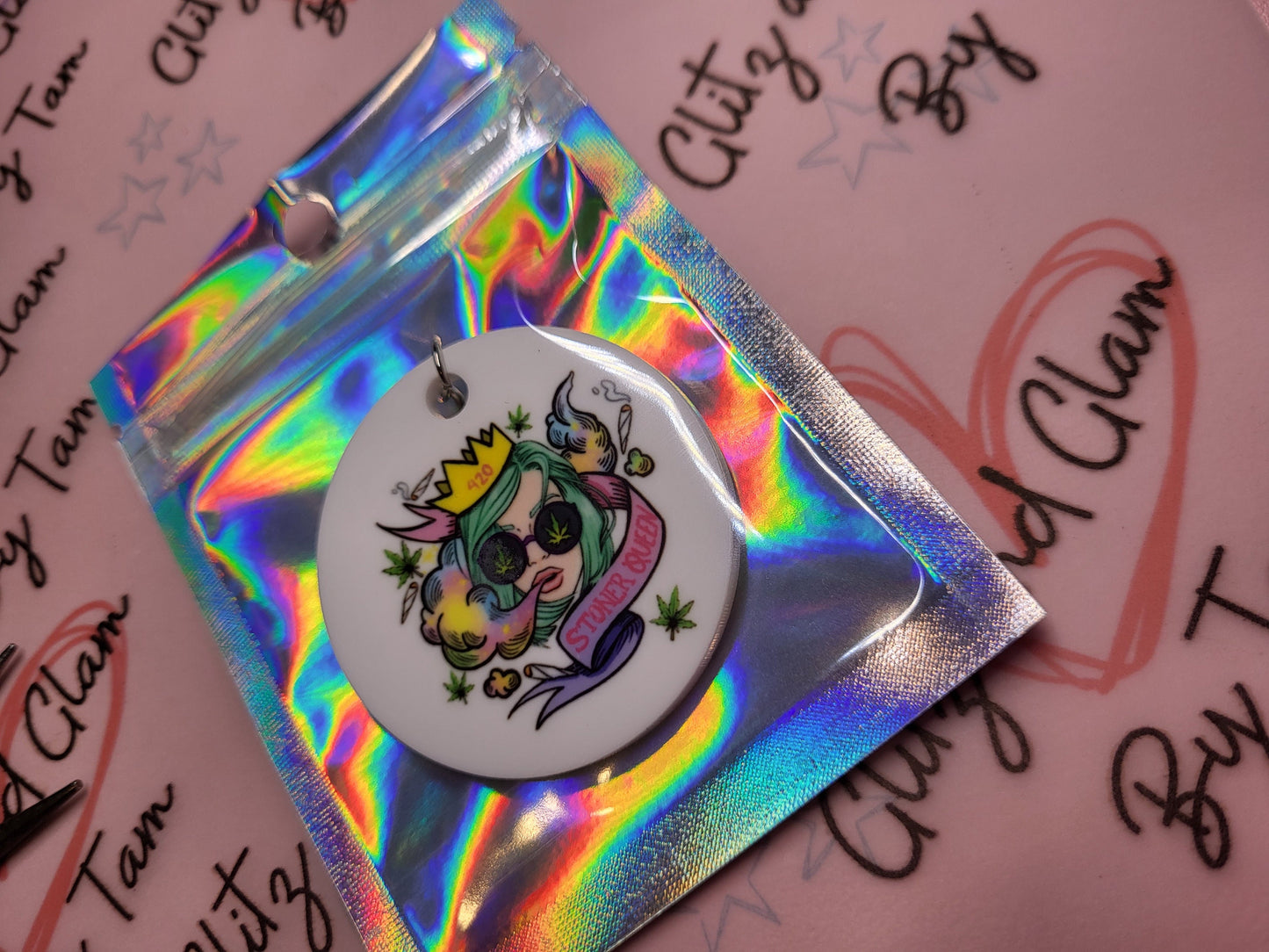 Stoner Queen , toker gift , smoker gift , weed smoker gift , birthday gift small gift , keyring , keychain