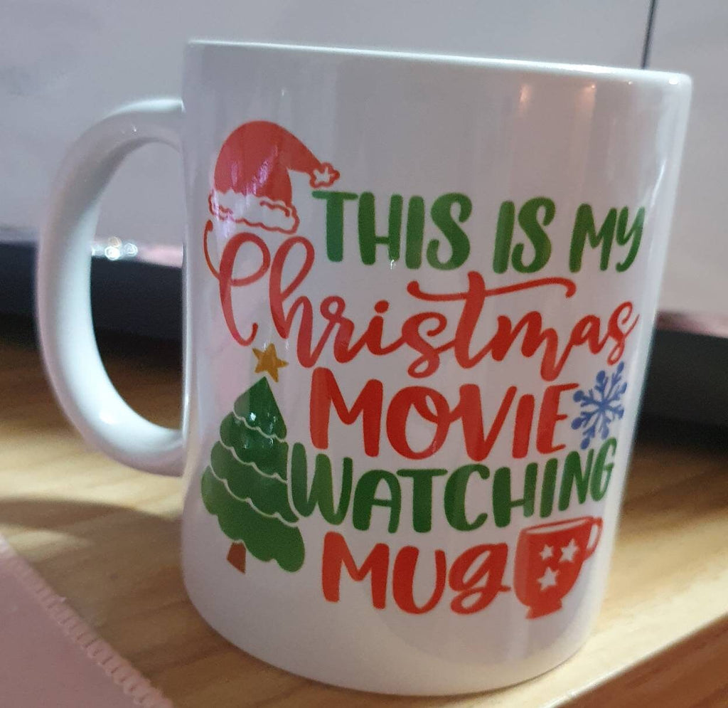 Christmas Movie Watching Mug - Festive Holiday Drinkware for Cozy Nights