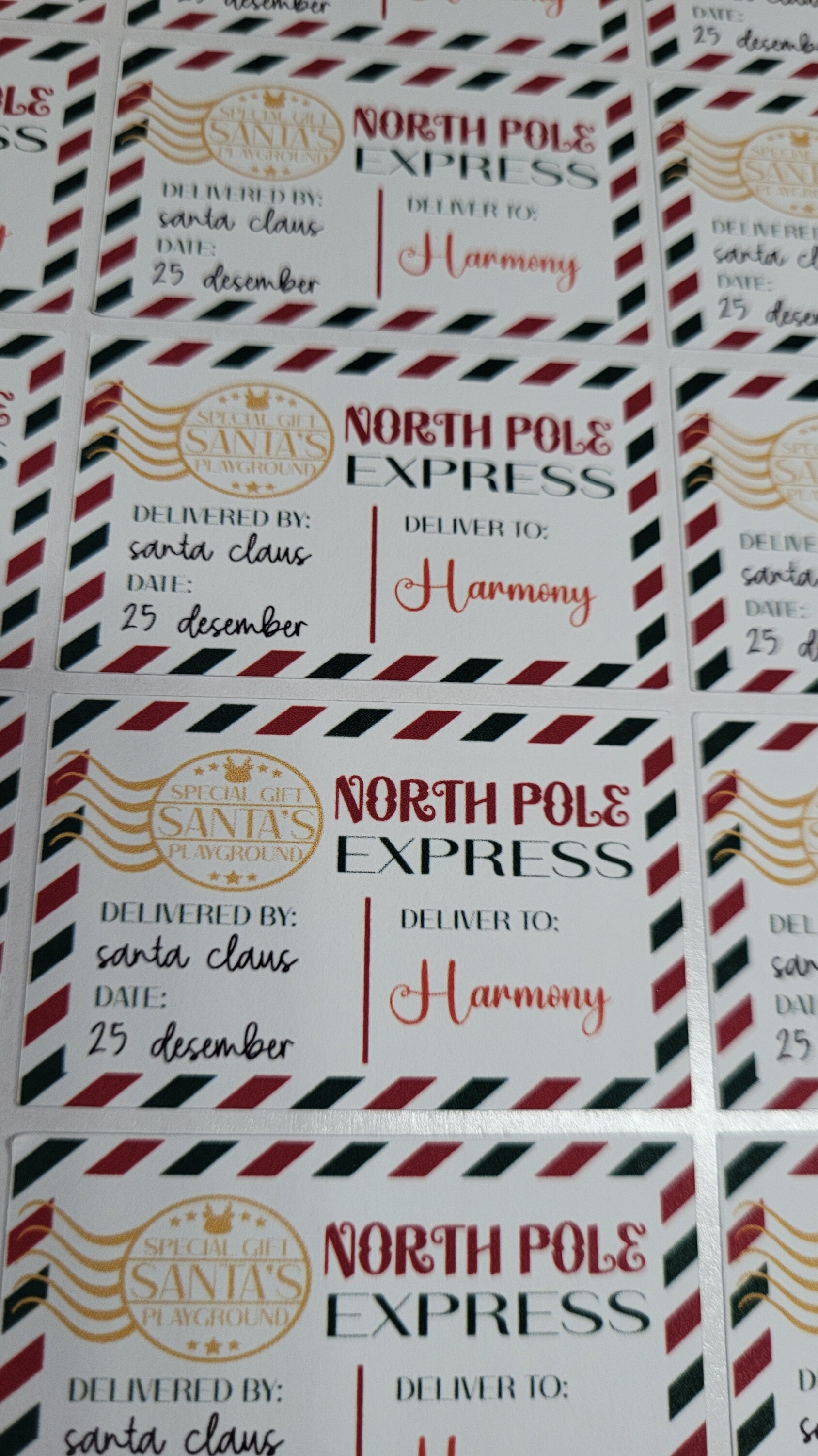 Festive North pole express labels from Santa himself keep the Christmas magic alive with these lovely Christmas gift labels